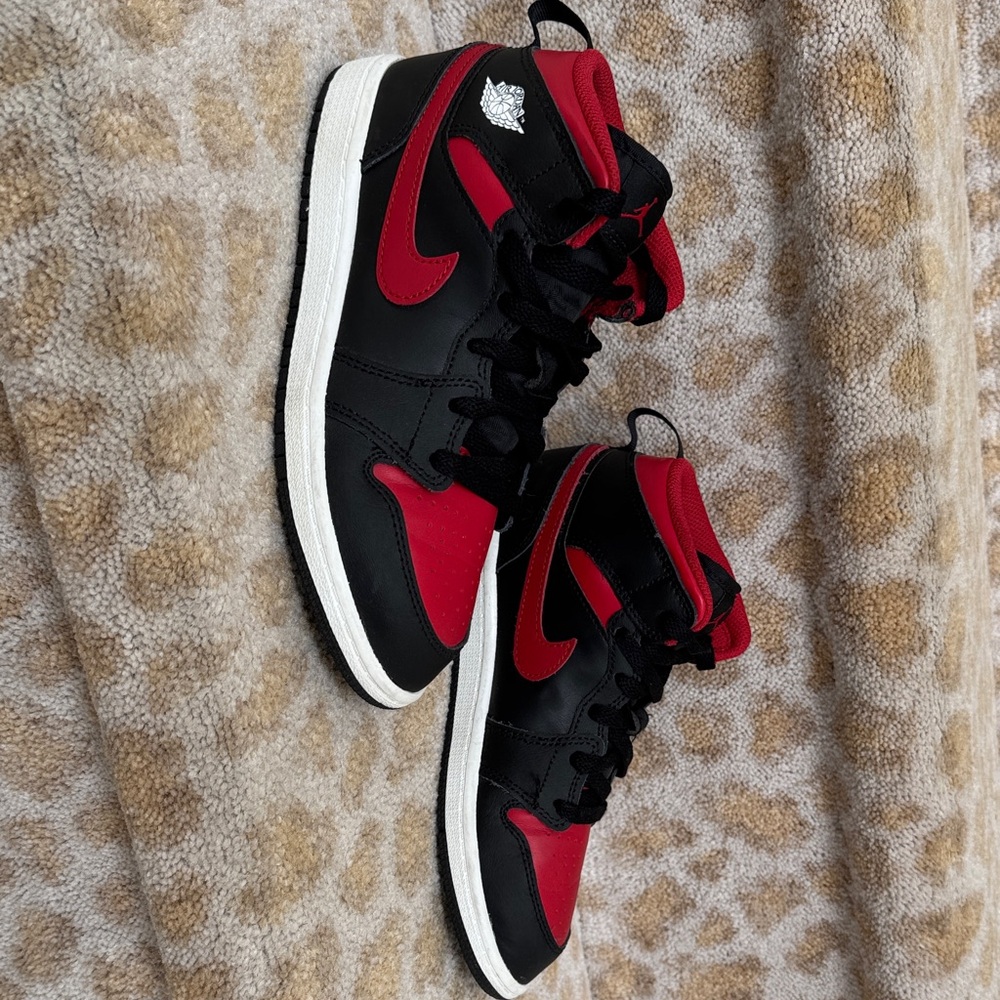 Kids Nike Air Jordon Black and Red High-Top Sneakers - Picture 2 of 7